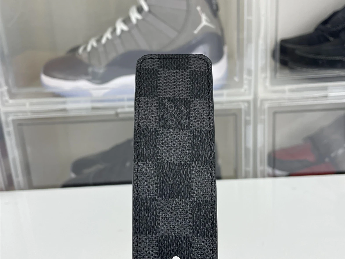 2618 LV Black Square marks Belt (90-125cm for you to choose ) WellDesigned 12