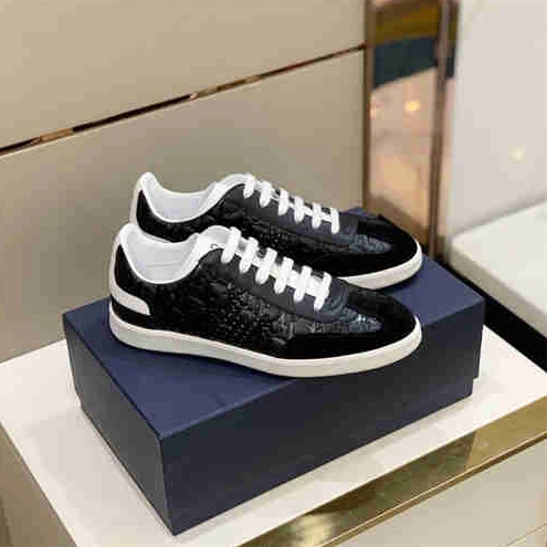 275 DR Sneaker ModernLook 1619