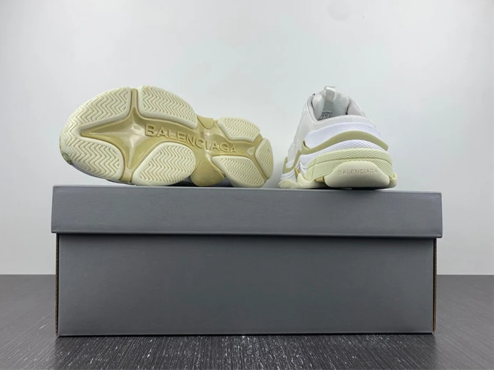 2805 BALENCIAGA TRIPLE S 755686 W3SM2 StreetReady 3315