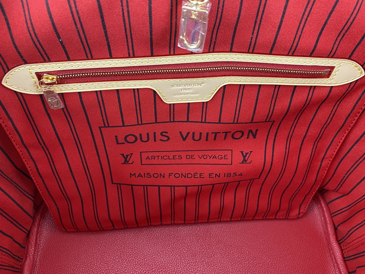 2876 LV NeverFull Red Inside out (32 x 29 x 17 cm) DailyWear 192