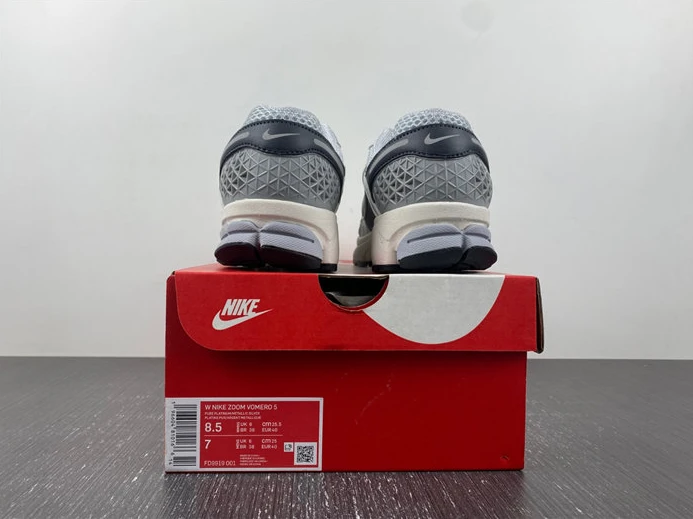 2968 NIKE Air Zoom Vomero 5 FD9919- TopPick 2765