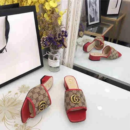 3063 Gucci Slipper GoAnywhere 3090
