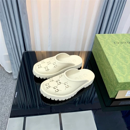 3593 Gucci Slipper AllSeason 3134