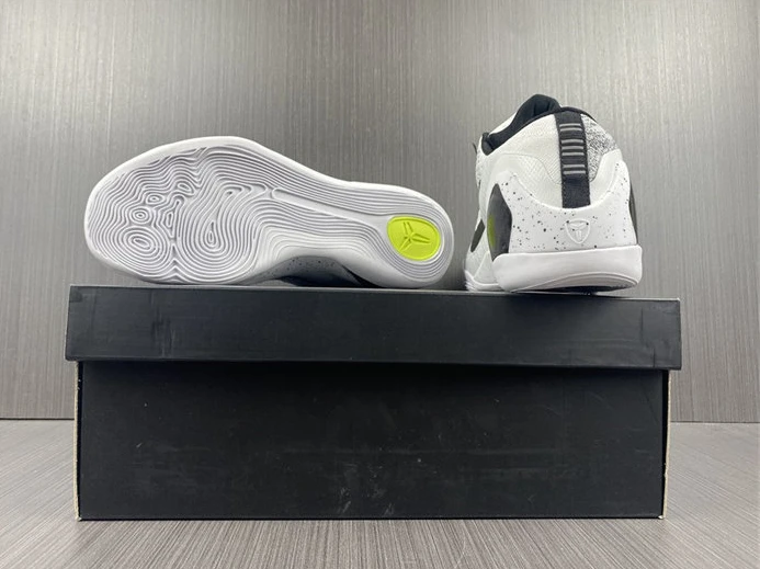 365 Nike Kobe 9 Elite Low Beethoven 653456- UrbanStyle 2284