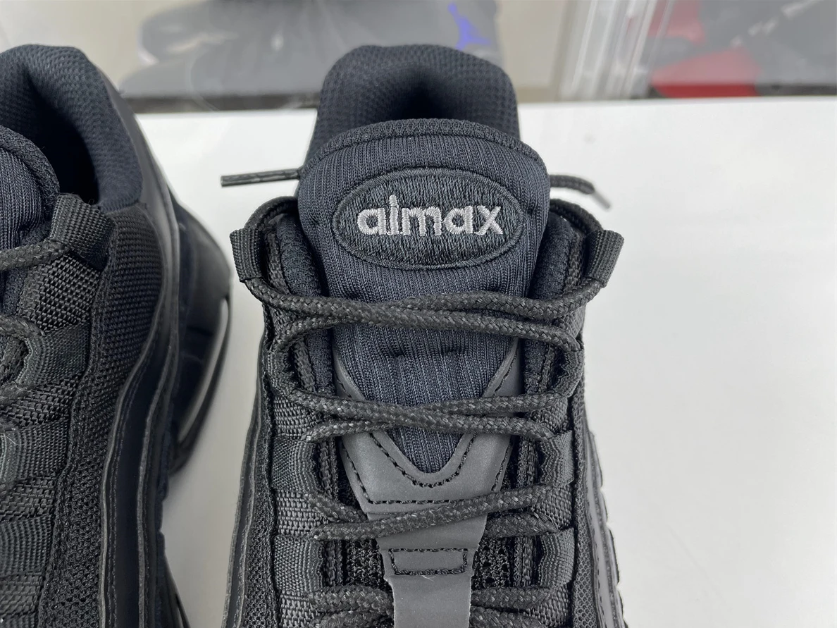 3683 Air Max 95 Essential 'Triple Black' SportInspired 2526
