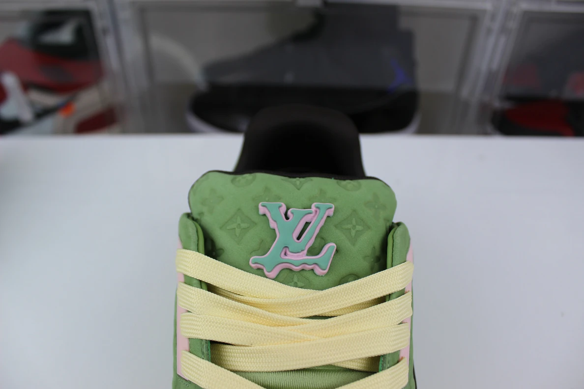 3693 Louis Vuitton LV trainer Black Chocolate MS0224 Green Affordable 210