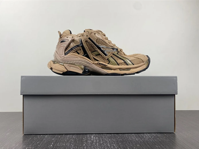 375 BALENCIAGA 677403 W2RA5 ModernLook 3306