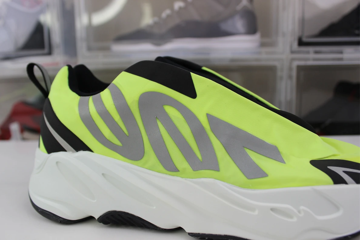 4028 Yeezy 700 MNVN Laceless “Phosphor” HighQuality 2980