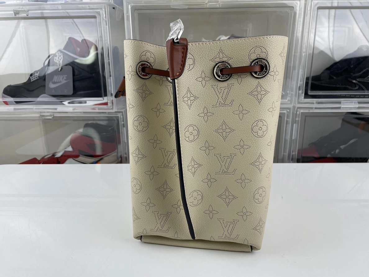 4112 LV Muria Bucket (25 x 25x 20 cm) Affordable 268