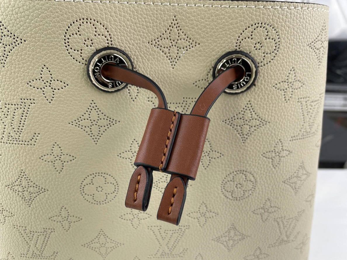 4112 LV Muria Bucket (25 x 25x 20 cm) Affordable 268