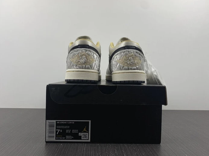 4153 Jordan1 Beaded Swoosh DV1762- TopPick 678