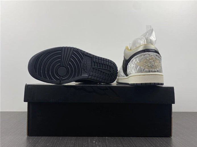 4153 Jordan1 Beaded Swoosh DV1762- TopPick 678