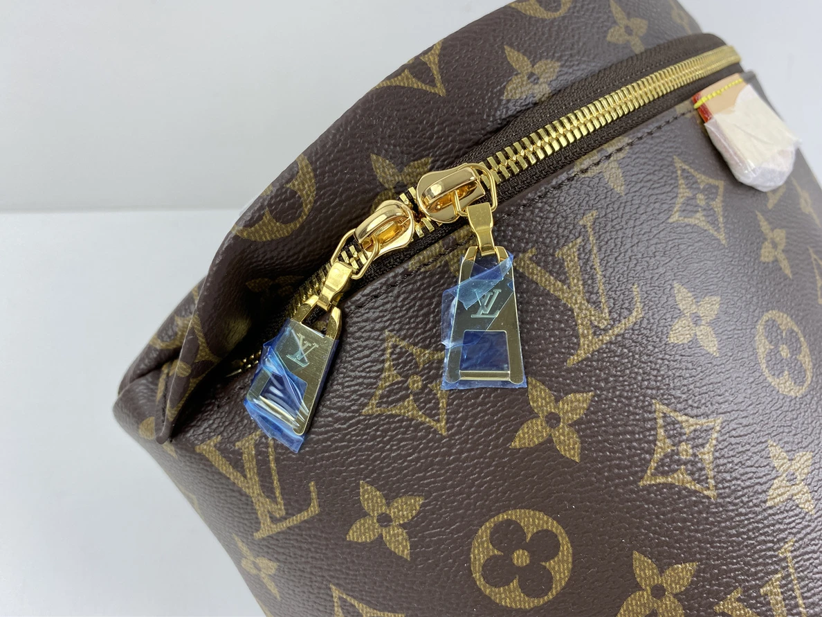 4177 LV Discovery Waist Bag (47x20x9cm) TopPick 284