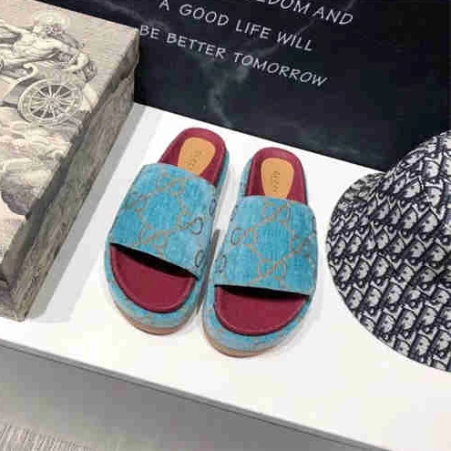 436 Gucci Slipper TopPick 3099