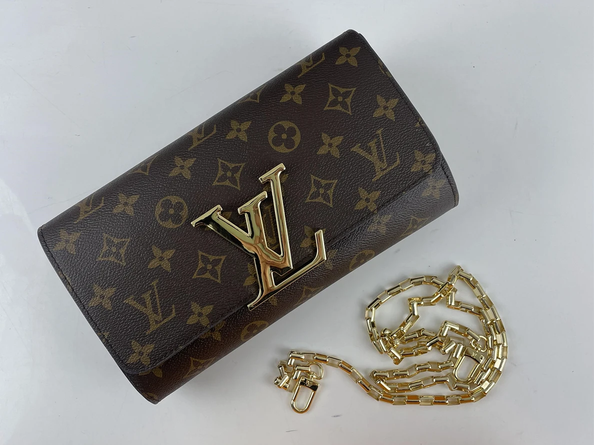 4415 LV mini rectangle body bag  ( 23 x 15 x 5 cm) SportInspired 164