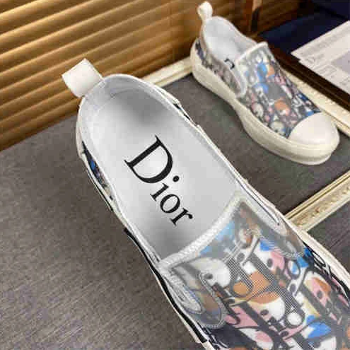 4541 DR Sneaker NewStyle 1596