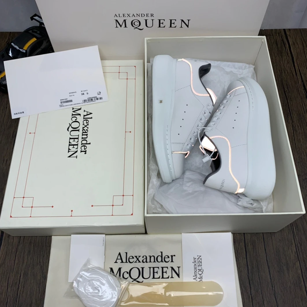 4753 McQuen 561123WHTQK NewStyle 1416