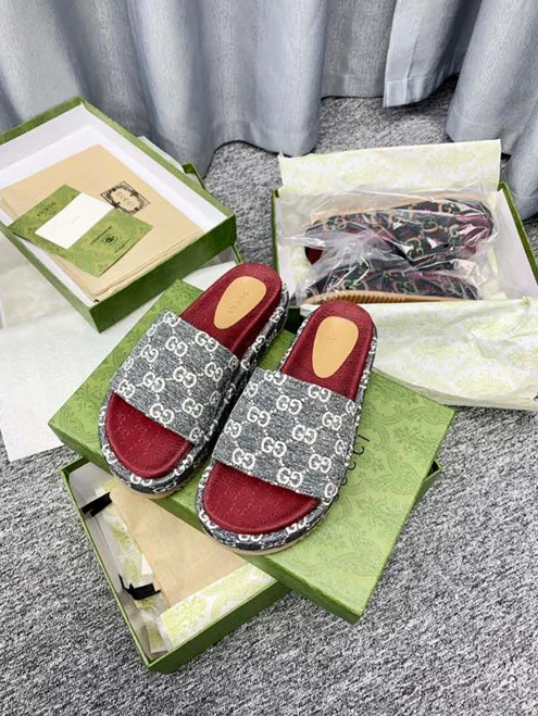 4886 Gucci Slipper WellDesigned 3242