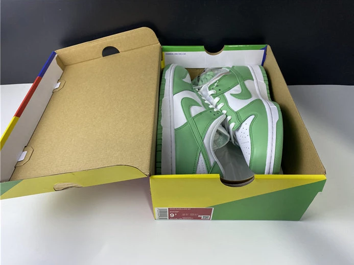 4935 Nike SB Dunk Low Green Tender powder CU1726- SportInspired 2139