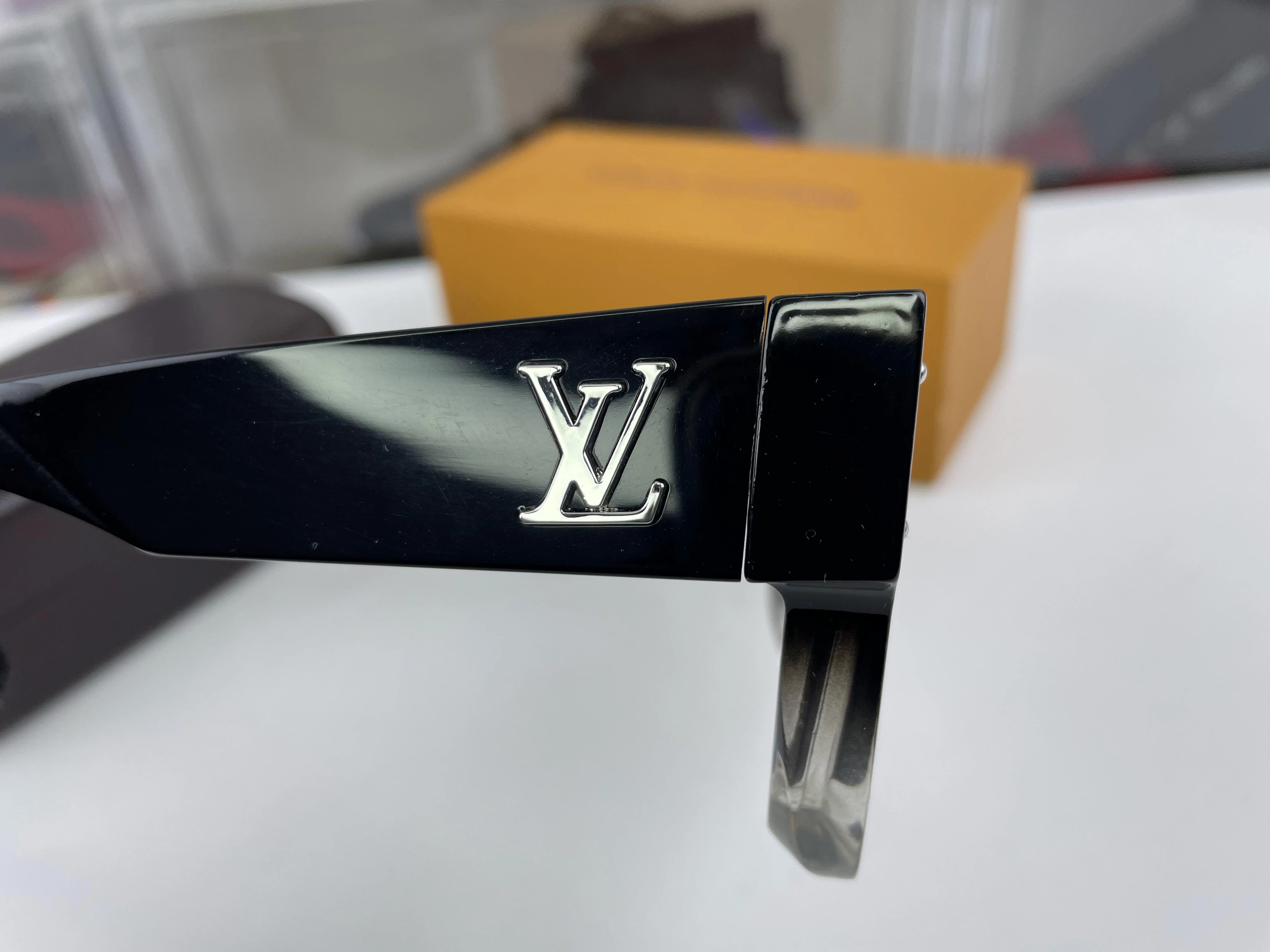 4967 Louis Vuitton Black Purple Sunglasses NewStyle 366