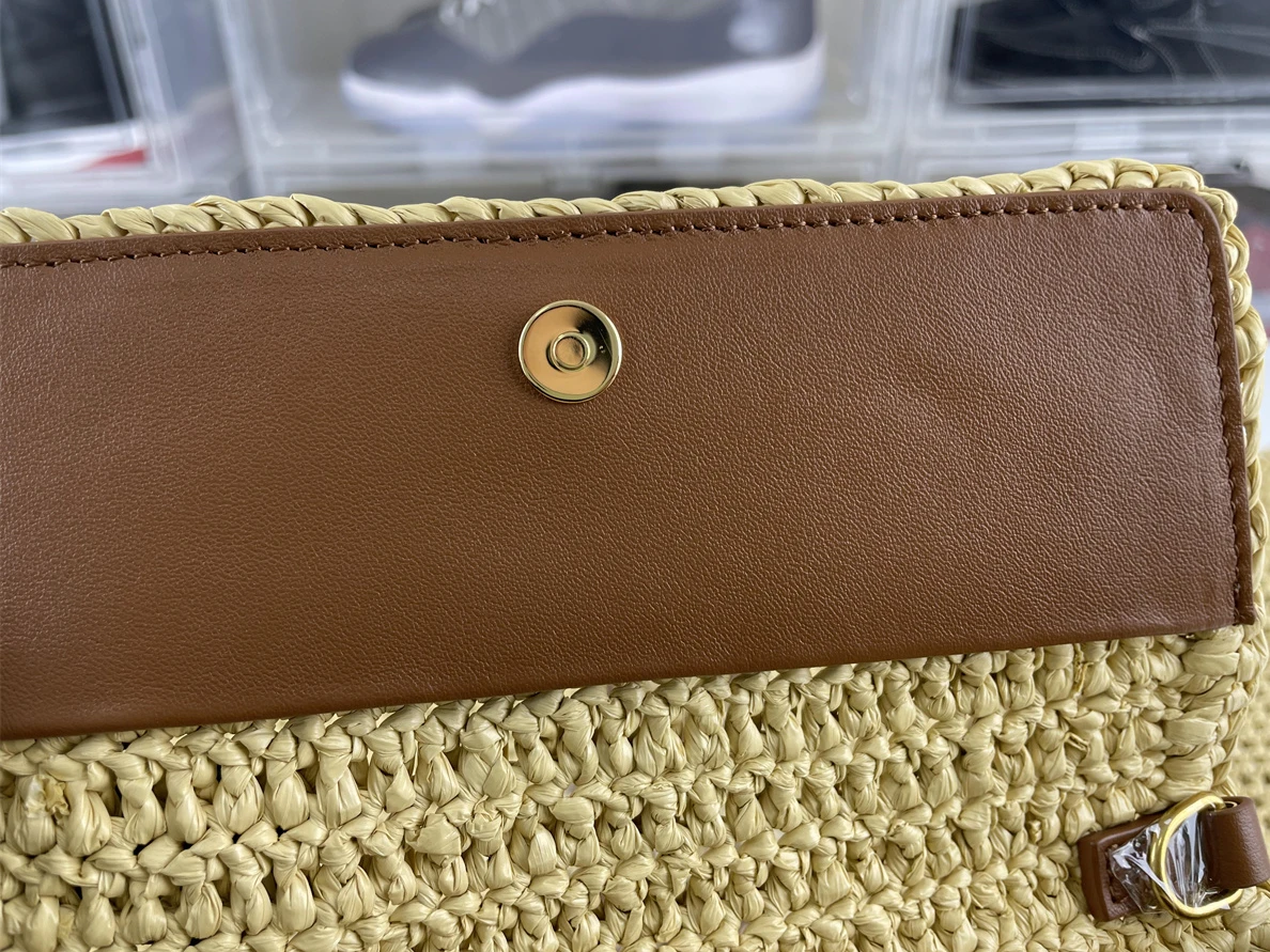 5004 YSL Saint Laurent ICARE Knit bag ( 55 x 43 x 5cm) WellDesigned 221