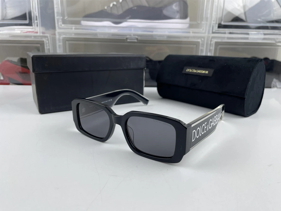 5053 DOLCE&GABBANA Black Sunglasses ModernLook 367
