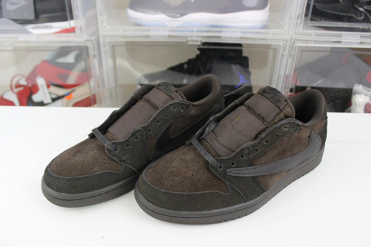 5087 Travis Scott x Air Jordan 1 Low OG “Velvet Brown” AllSeason 571