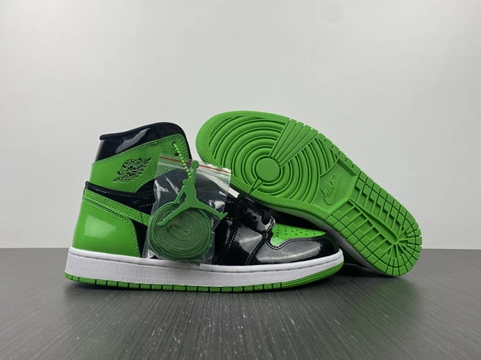 5173 Jordan1 black green 555088- UrbanStyle 475