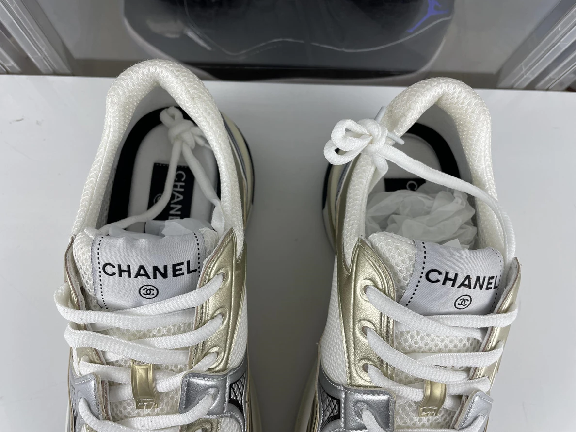 5238 Chanel white Gold sneaker ModernLook 1230