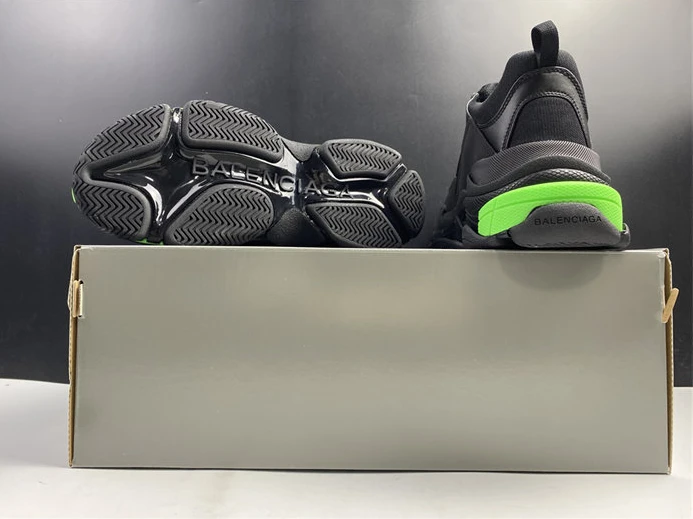 535 BLCG TRACK 2 OPEN SNEAKER 524039 W2PW1 DailyWear 3523