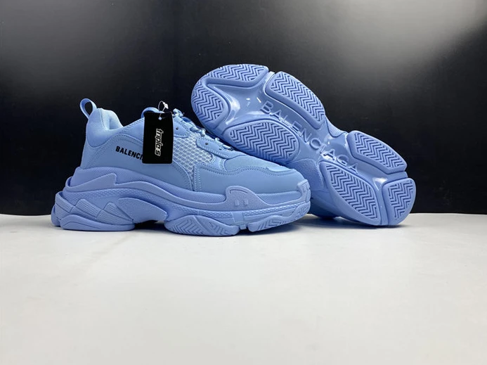 5445 BLCG Triple S Light Blue  524039 W2FW1 GoodFit 3407