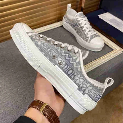 5522 DR Sneaker HighQuality 1588