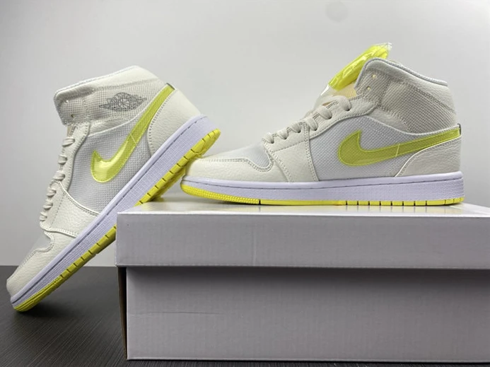 5577 Jordan1 Mid SE Voltage Yellow DB2822- Comfortable 458