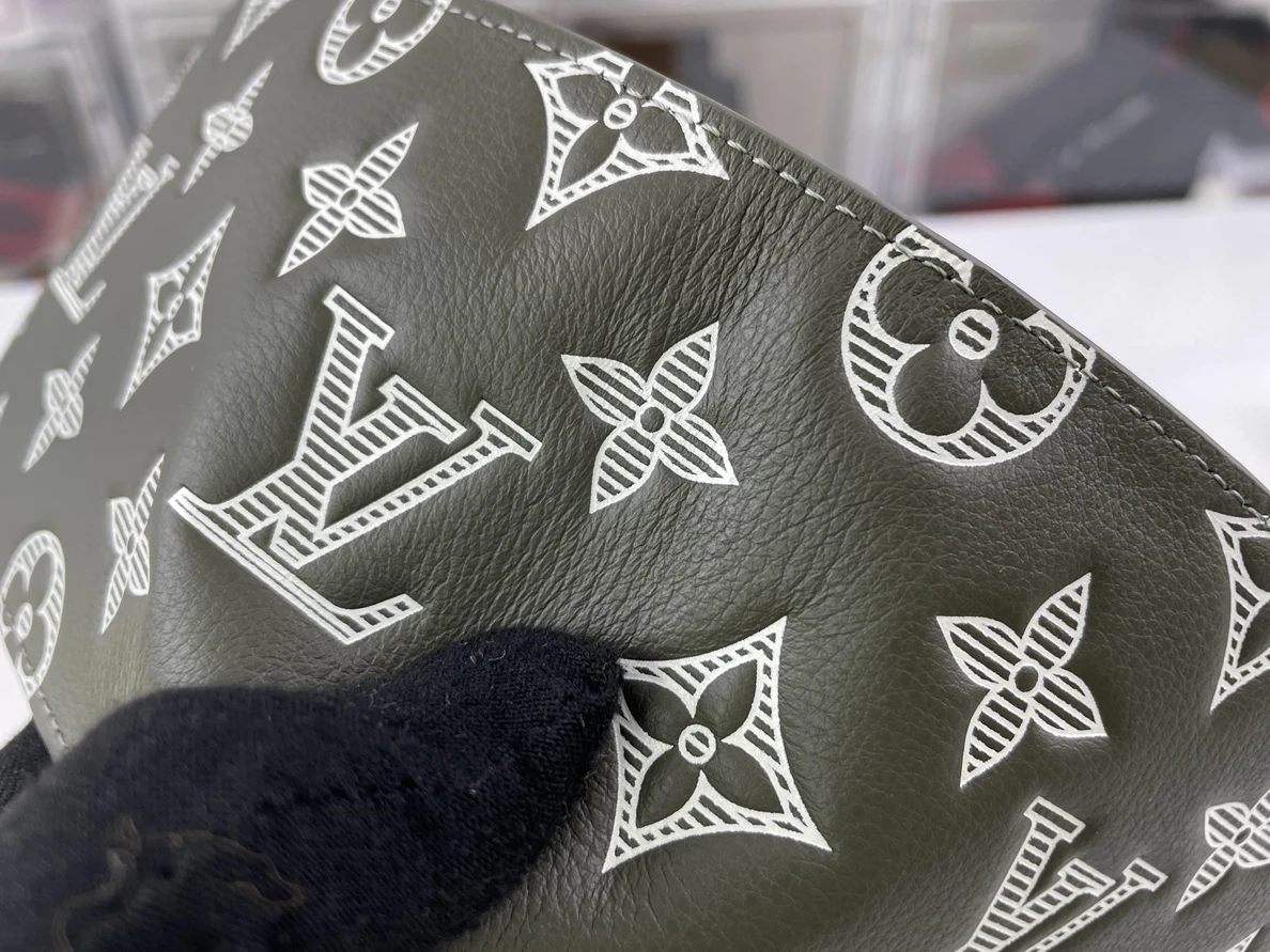 5614 LV Dark Grey wallet Trendy 380