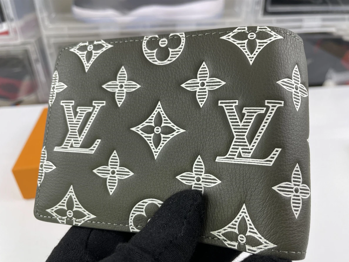 5614 LV Dark Grey wallet Trendy 380