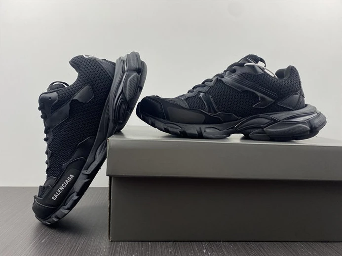 5765 BLCG TRACK SNEAKER 700875 W3RF1 NewStyle 3472