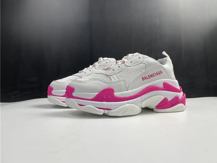 5823 BLCG TRIPLE SNEAKER 536737 W0901 Popular 3395