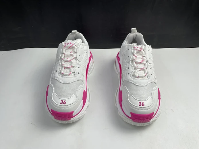 5823 BLCG TRIPLE SNEAKER 536737 W0901 Popular 3395