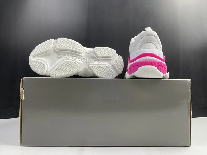 5823 BLCG TRIPLE SNEAKER 536737 W0901 Popular 3395