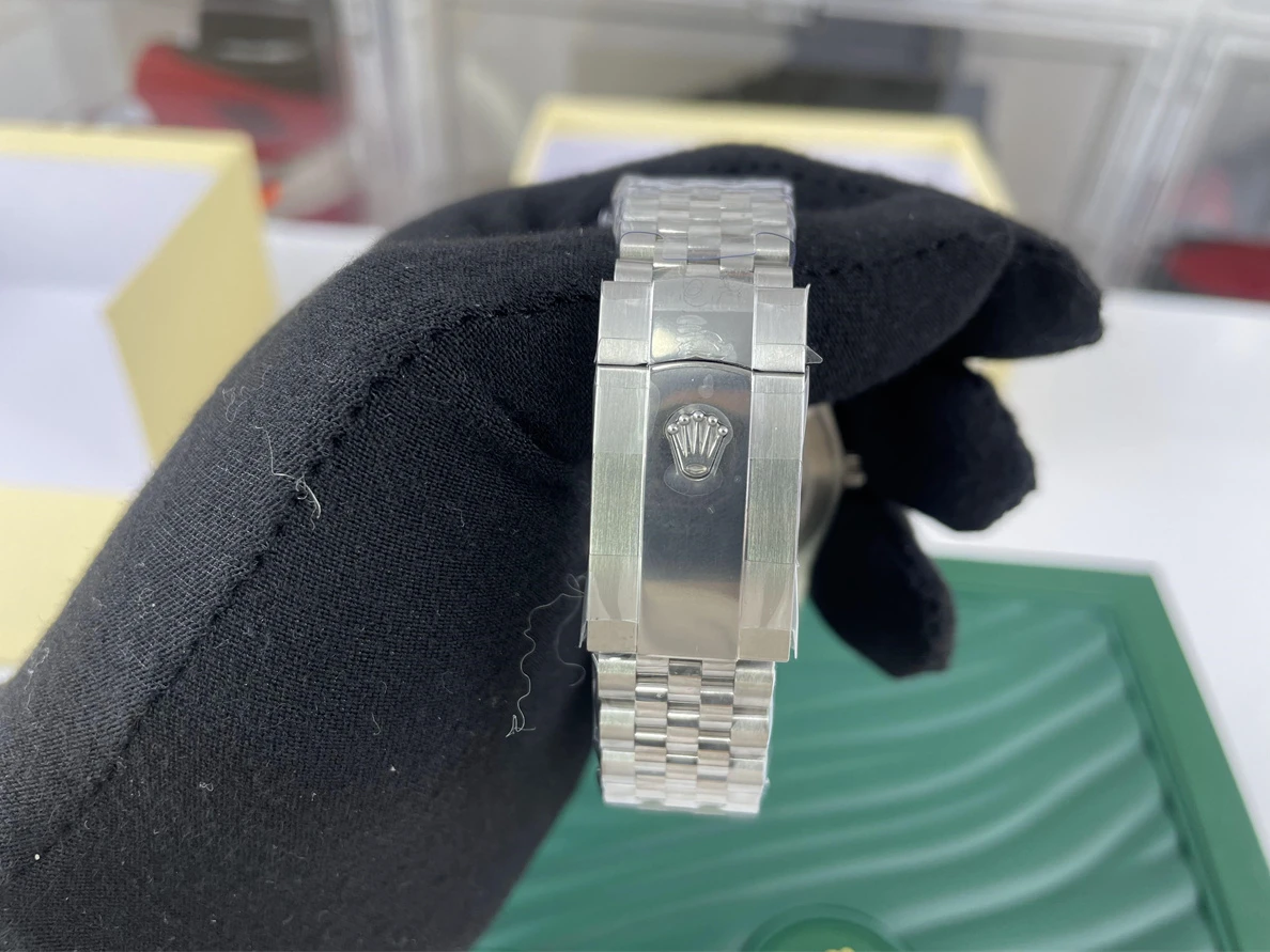 5835 Rolex DateJust Green Dial Plate (41mm) Affordable 332