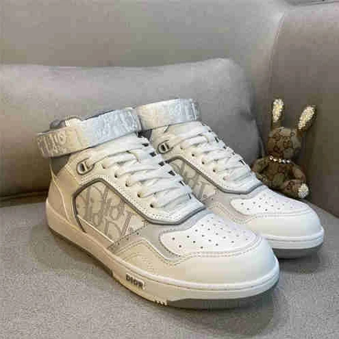 5902 DR Sneaker Fashionable 1618