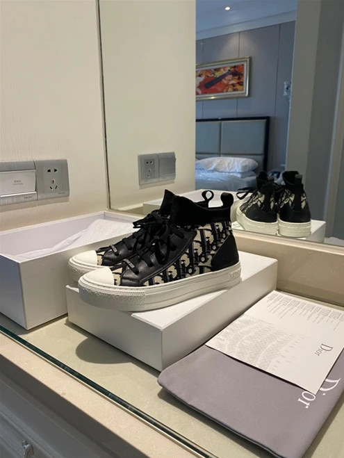 606 DR Sneaker Comfortable 1688