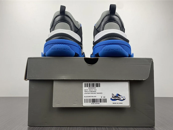 6087 BLCG TRIPLE SNEAKER 536737 W2CA1 StreetReady 3348
