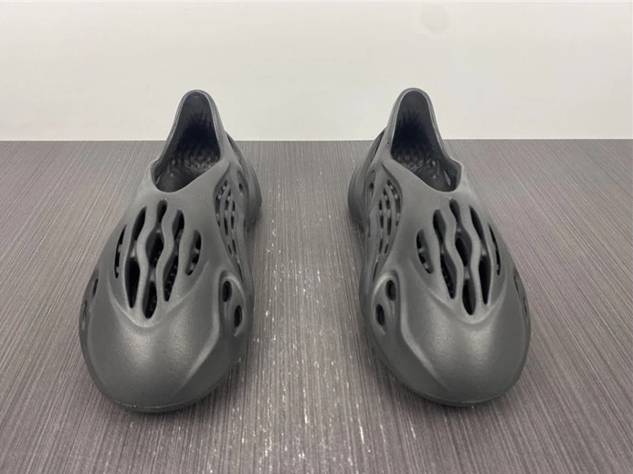 6112 ADIDAS YEEZY Foam RNR Onyx HP Trendy 2863