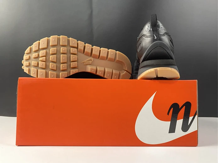 6115 Nike Vaporwaffle sacai Black Gum DD1875- UrbanStyle 2710