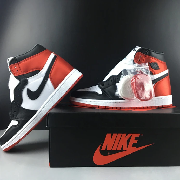 663 Jordan1 satin WMNS BLACK TOE CD0461- DailyWear 533