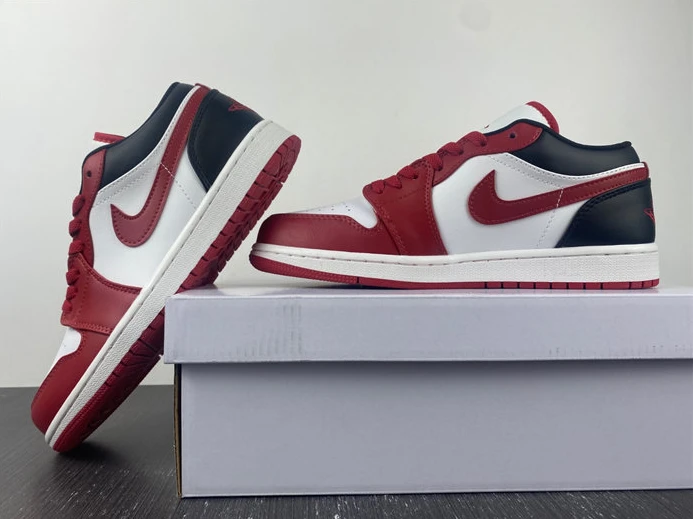 682 Jordan 1 Low Reverse Black Toe DC0774- UrbanStyle 651