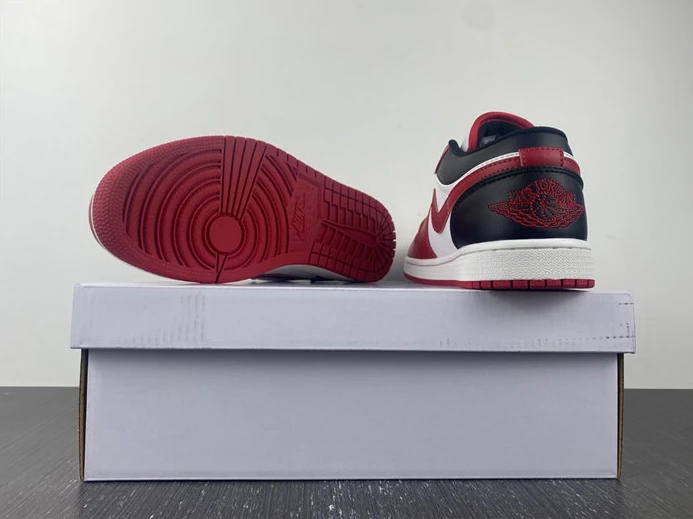 682 Jordan 1 Low Reverse Black Toe DC0774- UrbanStyle 651