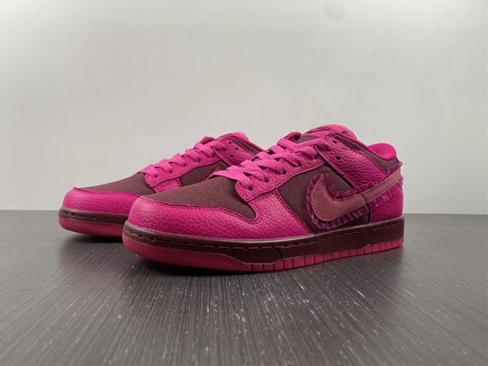 6845 Nike Dunk Low Valentine's Day DQ9324- Fashionable 1879