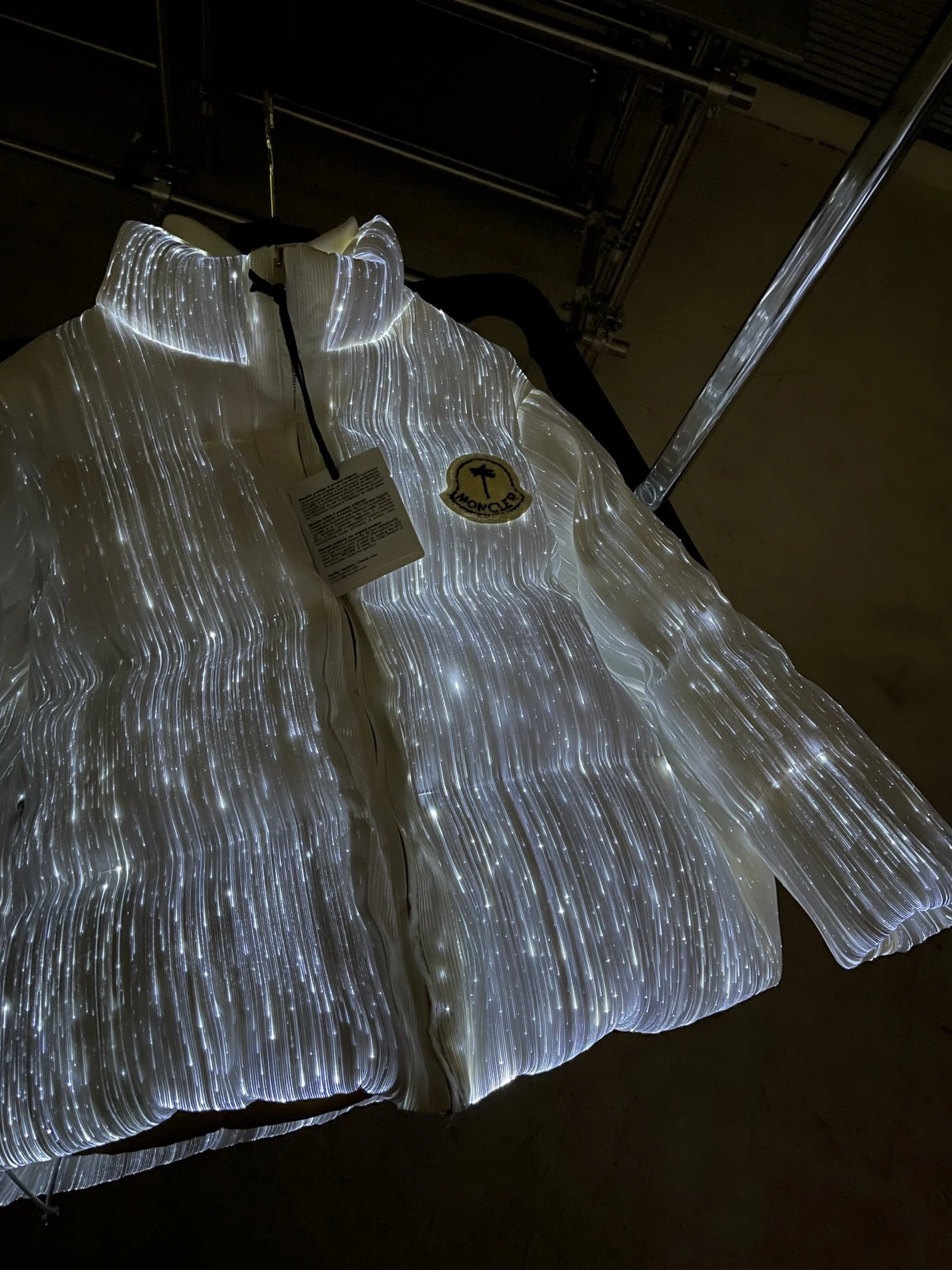 6852 Moncler Palm Angels Glow in Dark White Jacket WellDesigned 36